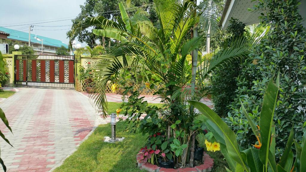 Baan Penny Hotel Phra Nakhon Si Ayutthaya Exterior photo