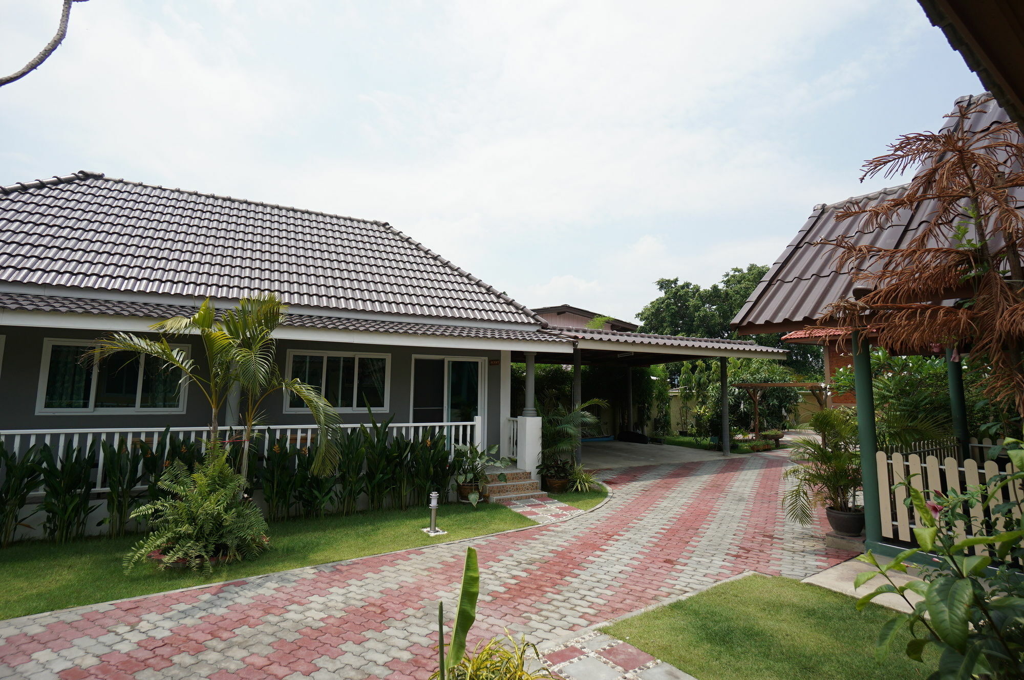 Baan Penny Hotel Phra Nakhon Si Ayutthaya Exterior photo